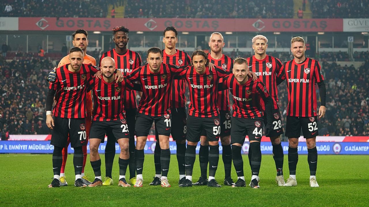 Gaziantep FK, Galatasaray Maçı Öncesi Sahaya İndi