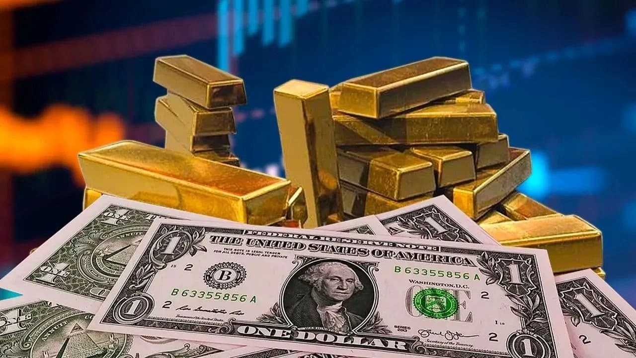 Makro Veriler Sahneye Çıktı: Dolar Üçüncü Haftada da Kazanç Peşinde