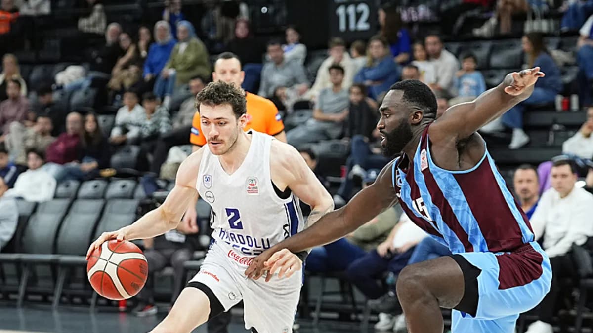 Basketbol Süper Ligi’nde Efes’ten Farklı Zafer