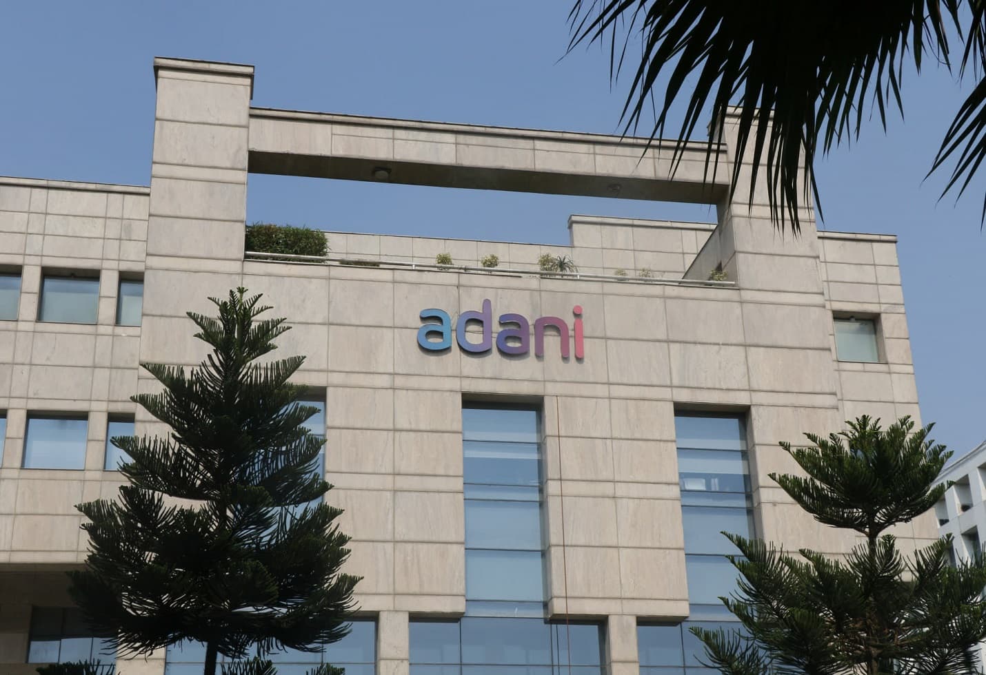 Adani Enterprises Yapay Zeka Veri Merkezleri İçin 100 Milyar Dolarlık Plan Açıkladı