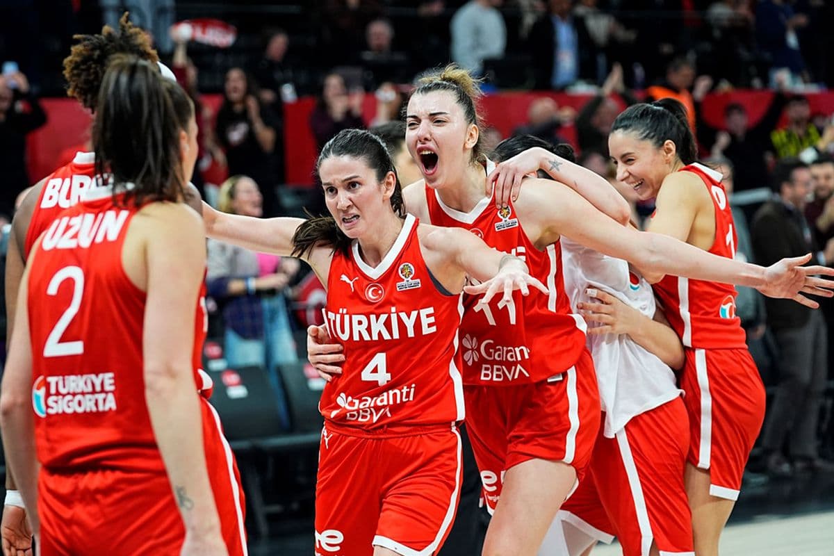 A Milli Kadın Basketbol Takımı Kanada Engelini 2 Sayıyla Aştı