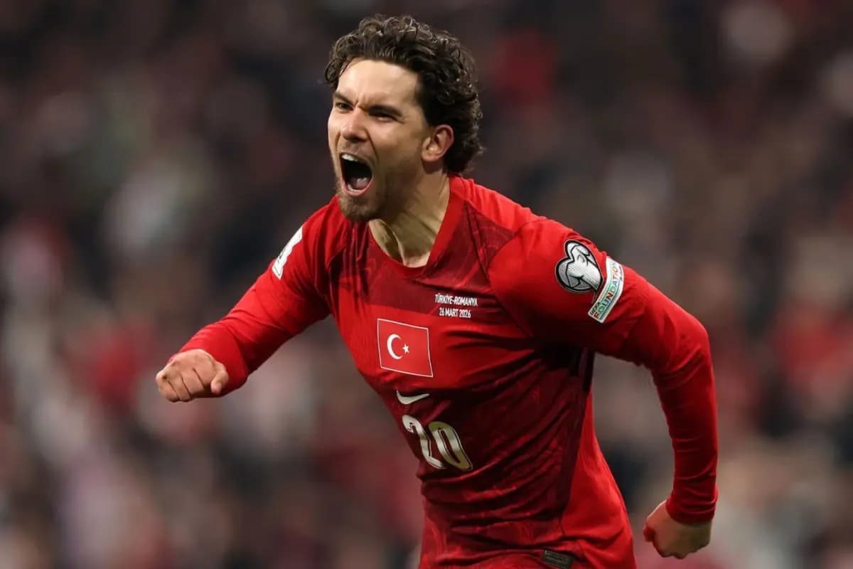 Ferdi Kadıoğlu Sahneye Çıktı: Türkiye Finalde
