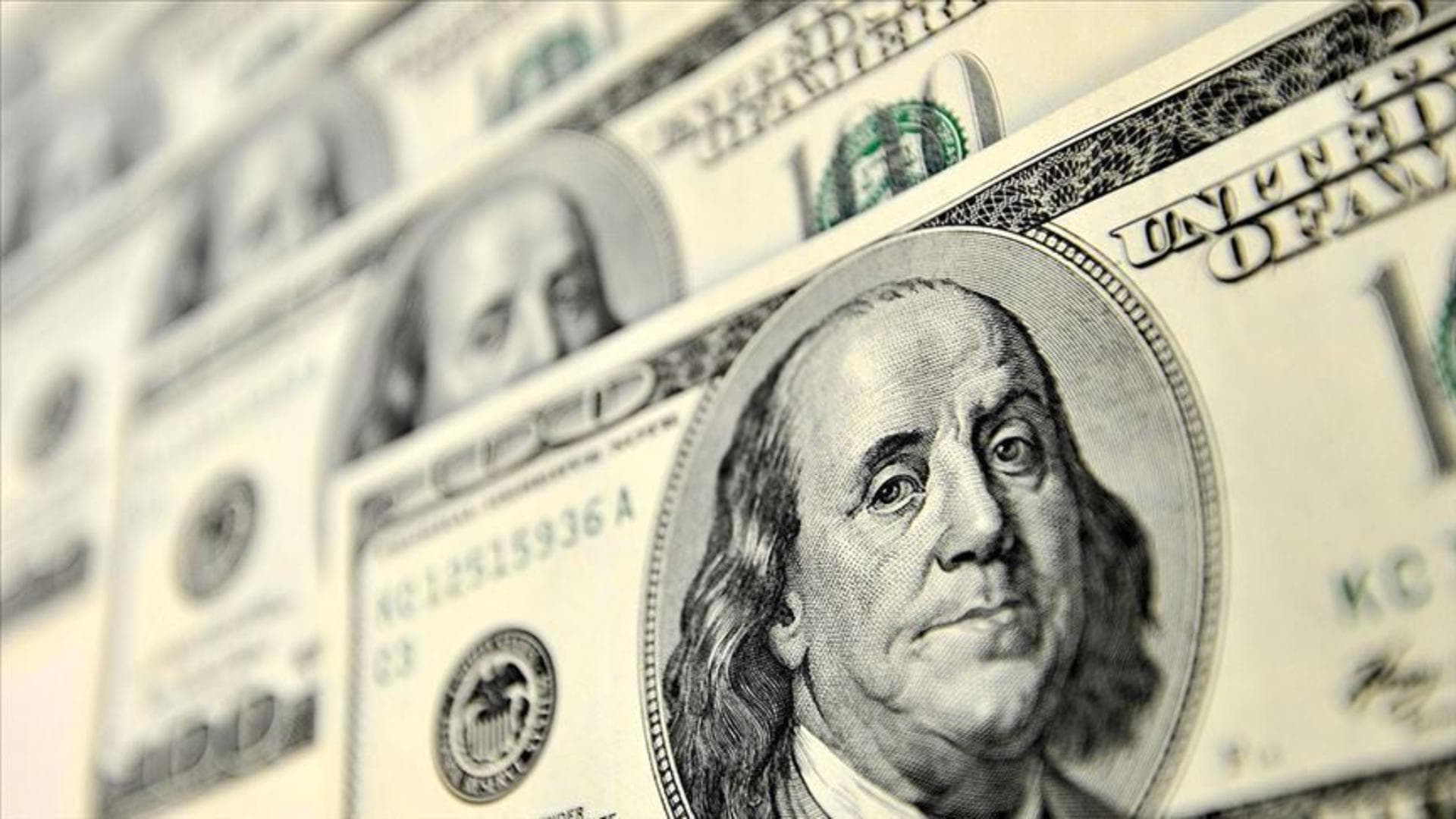 Dolar Güvenli Liman Talebiyle Yükseldi