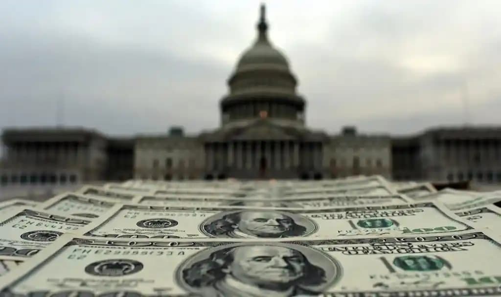 Küresel piyasalarda dolar talebi arttı