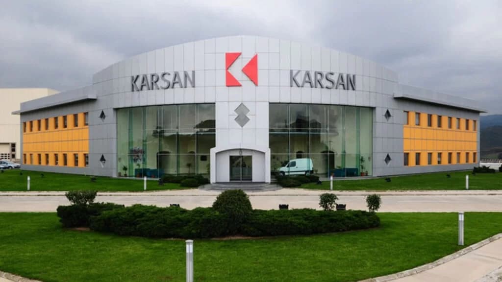 QNBTR, KOCMT ve KARSN Gündemde