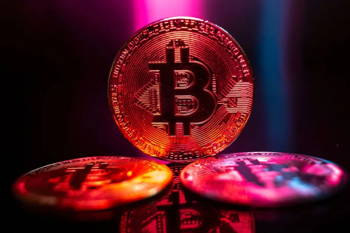 Bitcoin 66 Bin Dolara Geriledi: Güvenli Liman Arayışı Güçleniyor
