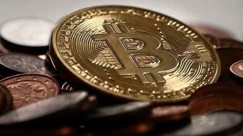 Kripto Piyasalarında Riskten Kaçış: Bitcoin İki Ayın Dibinde