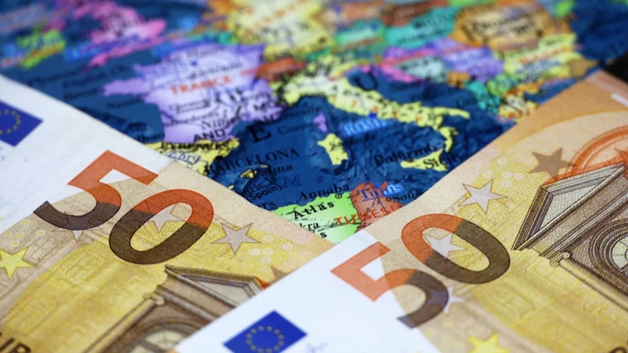 ECB'nin Faiz Artırım Beklentileri ve Euro Kredi Piyasalarındaki Gelişmeler