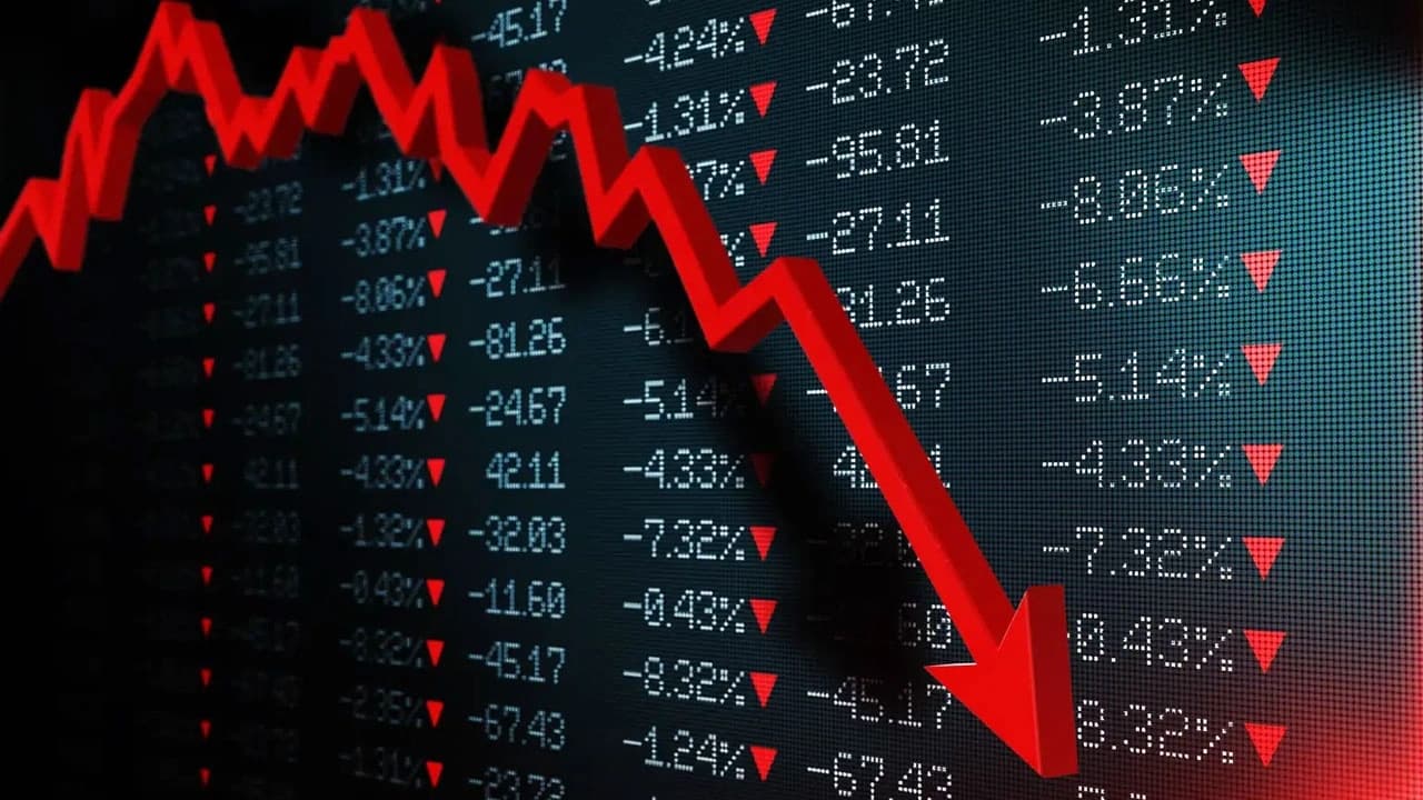 Küresel Belirsizlikler Borsada Satışları Beraberinde Getirdi