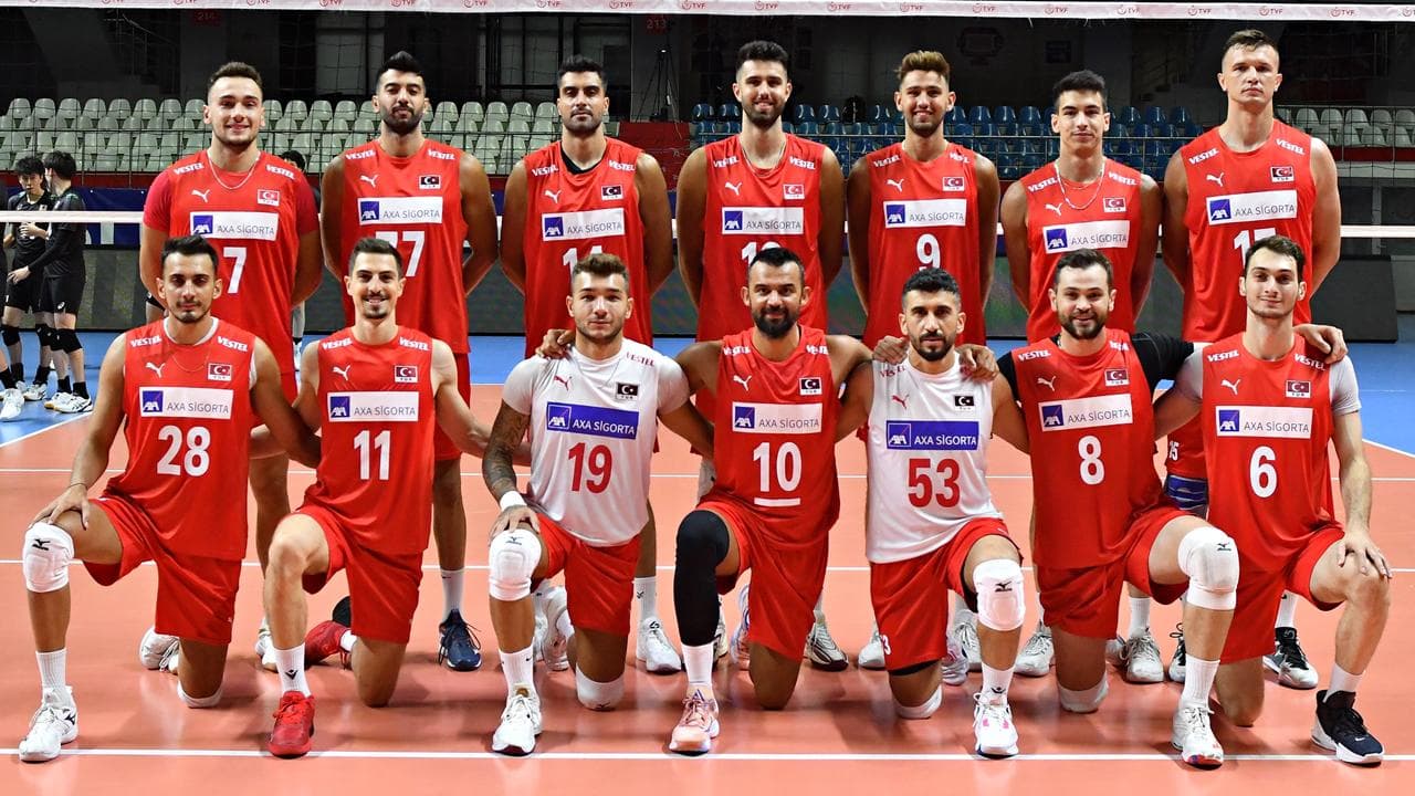 Filenin Efeleri'nden Tarihi Atılım: Dünya Voleybolunda İlk 10'da