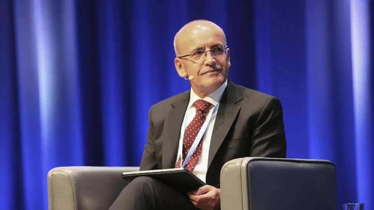 Şimşek: Sanayi Üretimindeki Yükseliş Türkiye'yi Küresel Üretim Merkezi Yapma Hedefini Güçlendiriyor
