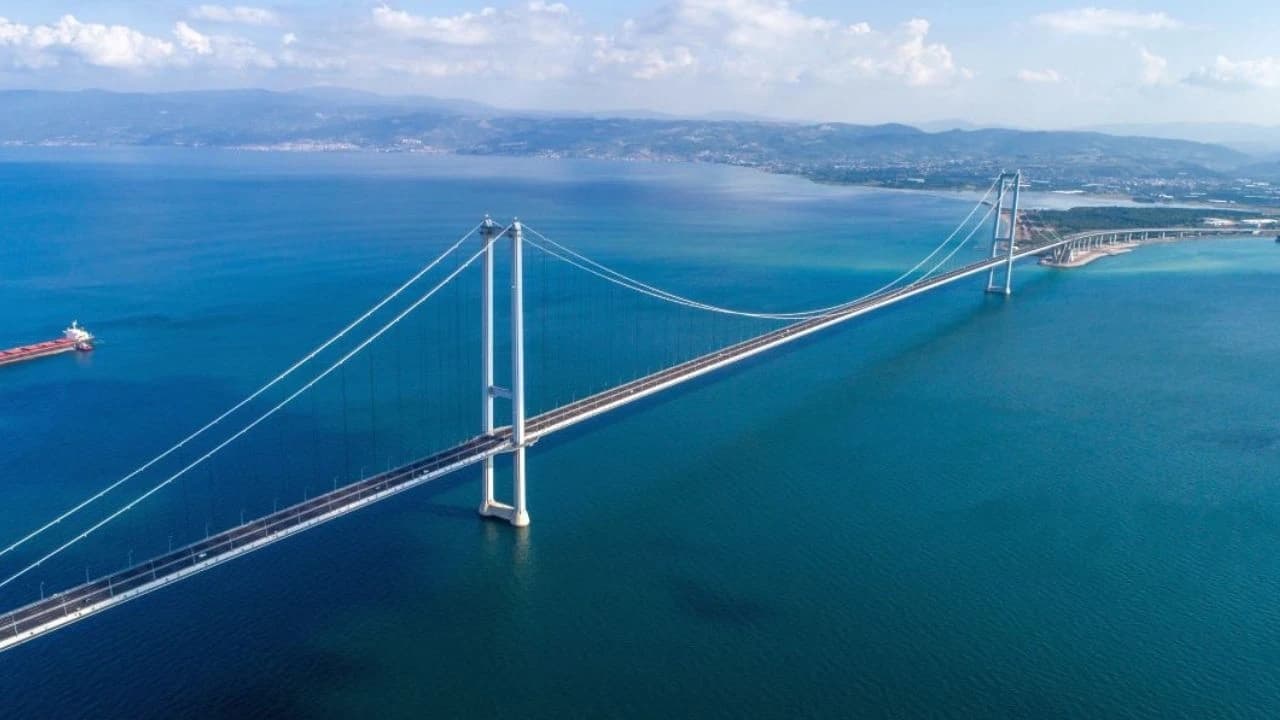 Otoyol ve Köprü Ücretlerinde Düzenleme: Osmangazi ve Çanakkale İçin Yeni Tarifeler